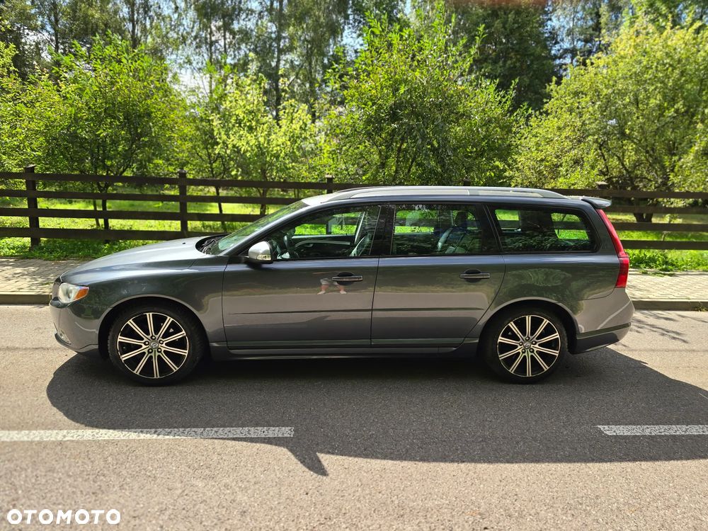 Volvo V70 2.0T Powershift RDesign - 18