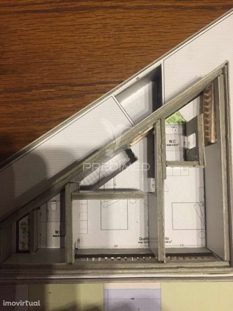 Terreno com 2 moradias em zona Prime no Porto - Grande imagem: 2/2