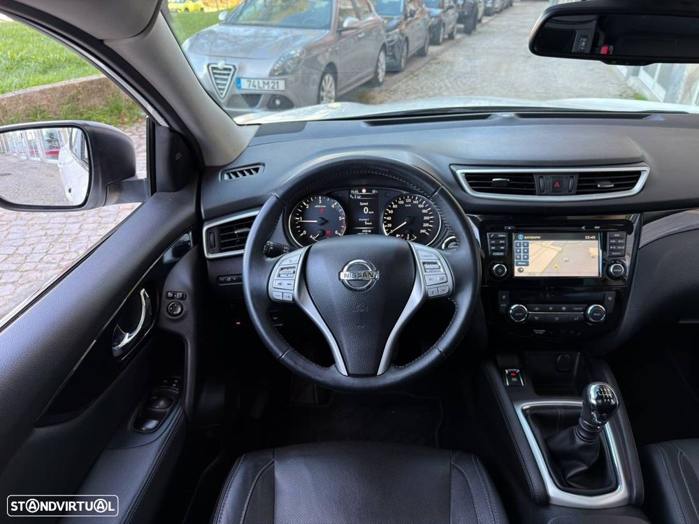 Nissan Qashqai 1.5 dCi Tekna Premium - 17