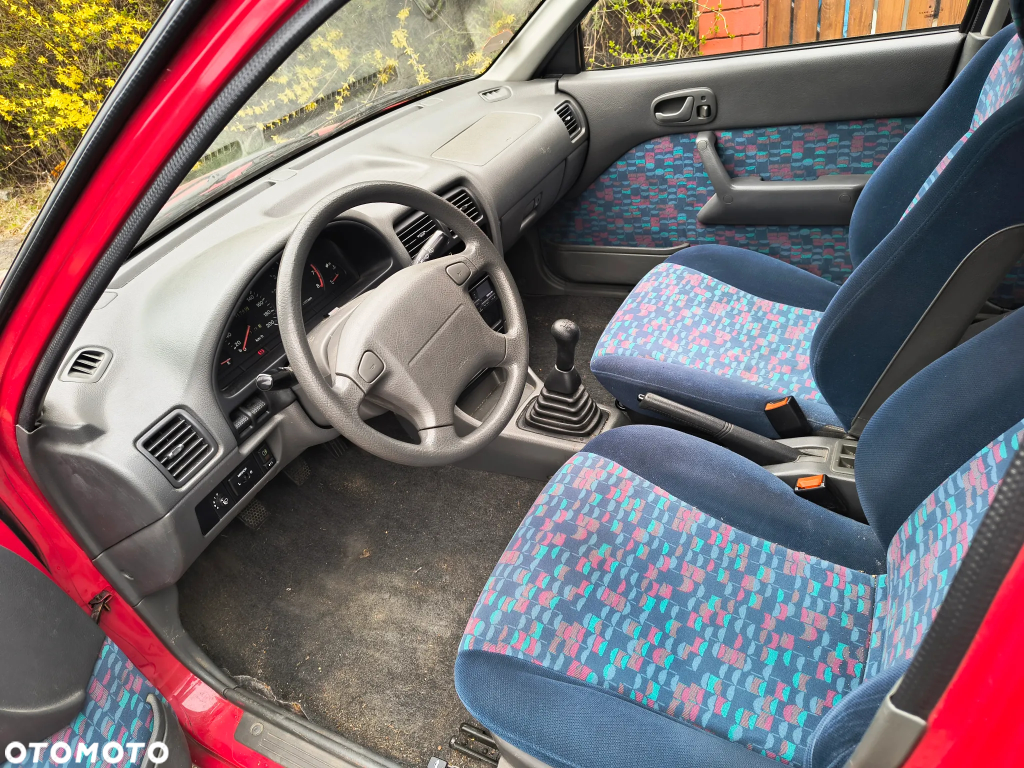Suzuki Swift 1.3 GLX - 13