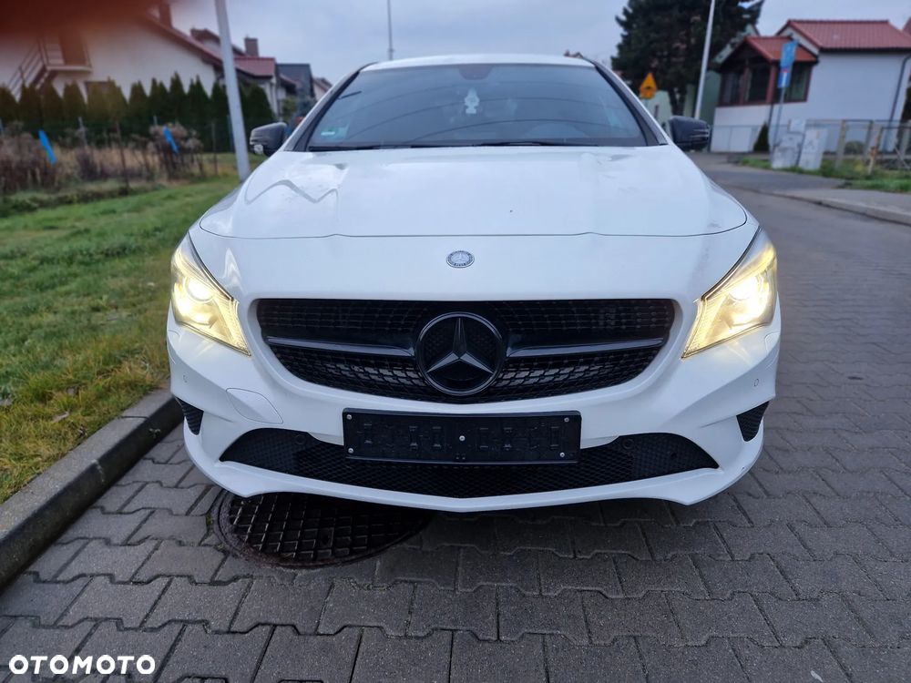 Mercedes-Benz CLA - 2