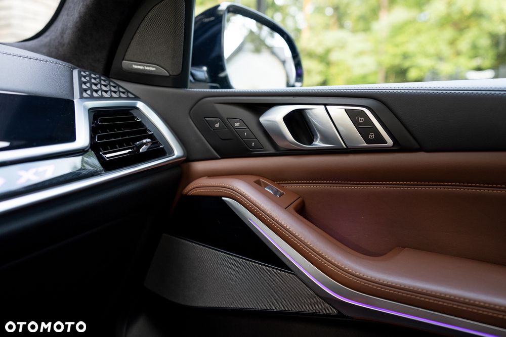 BMW X7 xDrive40d mHEV sport - 29