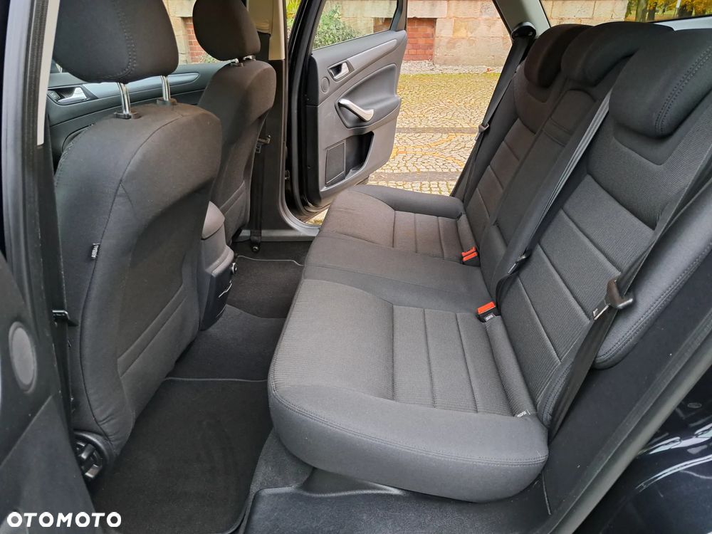 Ford Mondeo 2.0 TDCI Titanium - 35