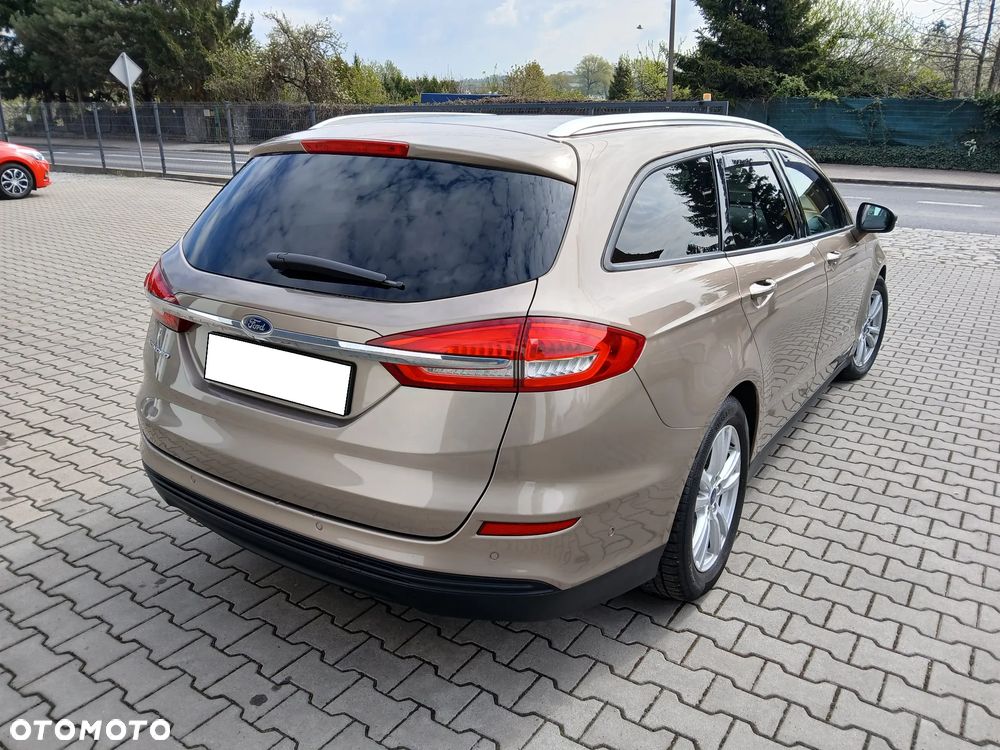 Ford Mondeo 2.0 EcoBlue Titanium - 33