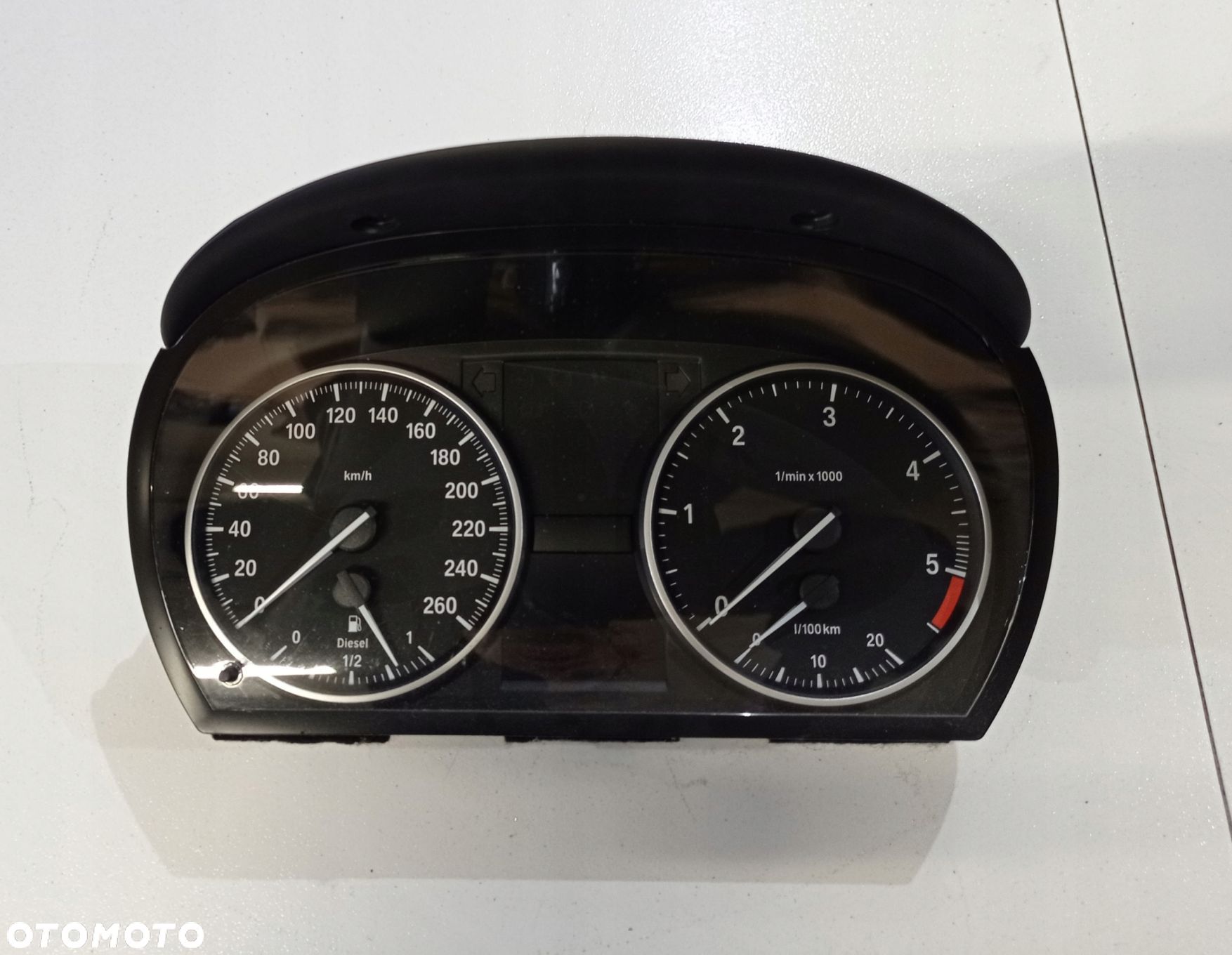 BMW 3 E90 E91 2.0D LICZNIK ZEGARY 922096301 EU - 1