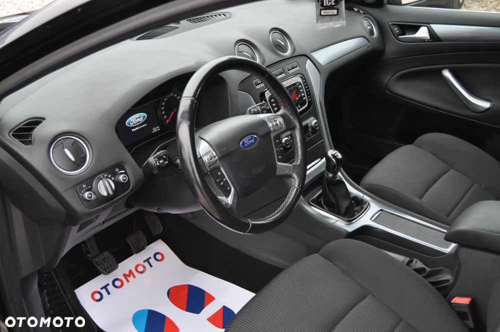 Ford Mondeo 2.0 Viva Titanium - 19