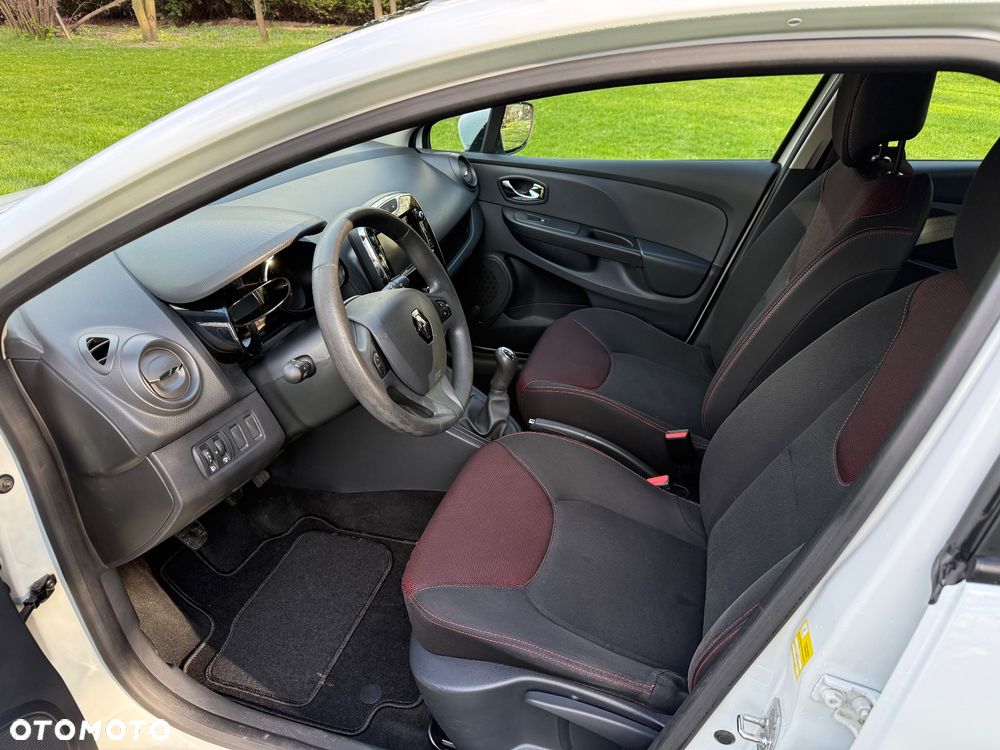 Renault Clio 1.2 16V 75 Dynamique - 15
