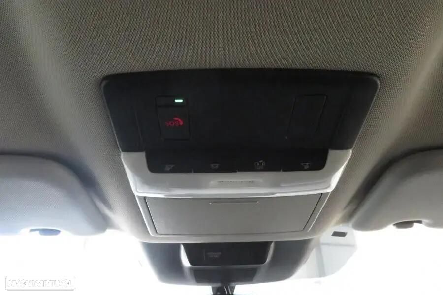Nissan Qashqai 1.3 DIG-T N-Connecta LED Xtronic — fotografia 15