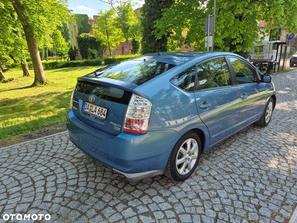 Toyota Prius 1.5 VVT-i Prestige - 7