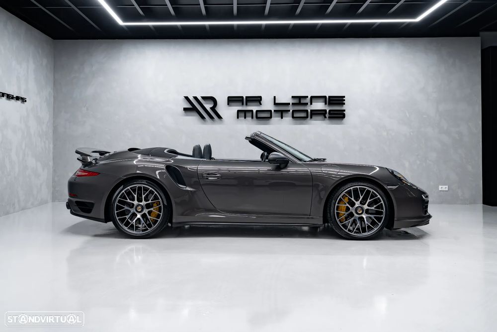 Porsche 911 (991) Turbo S Cabriolet - 12