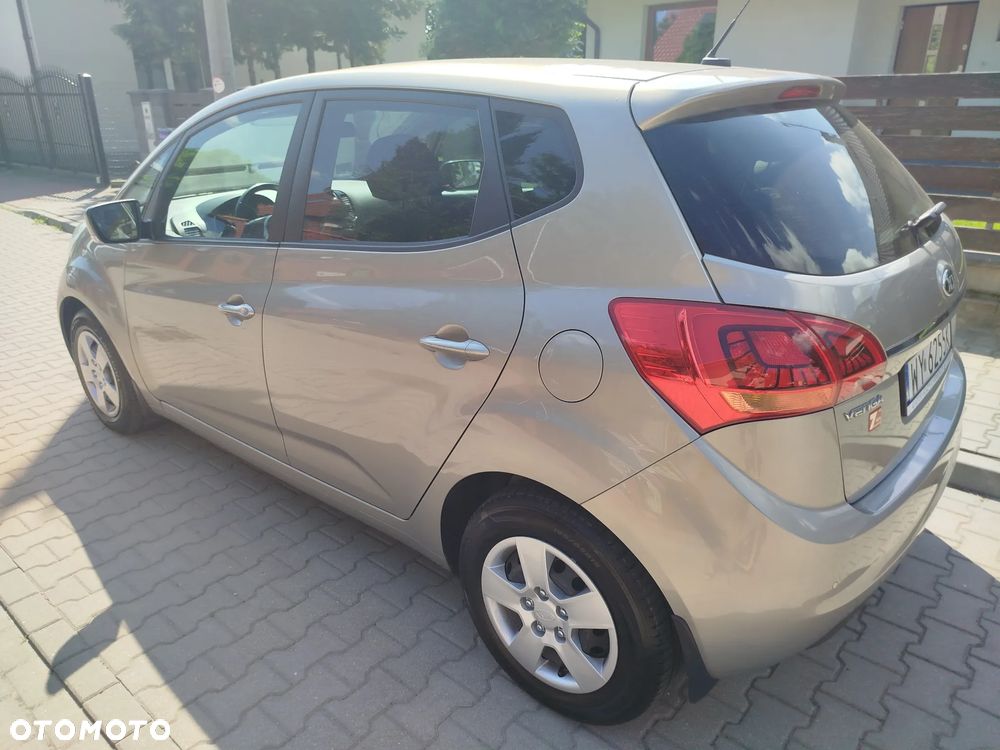 Kia Venga 1.6 Business Line - 8