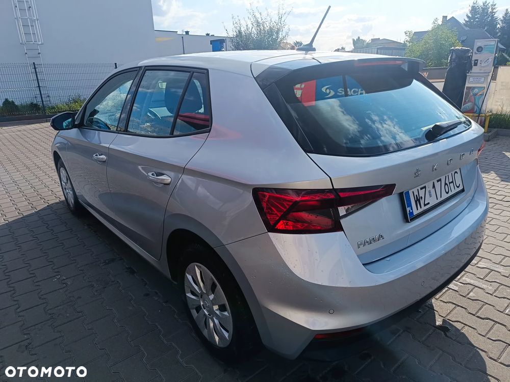 Skoda Fabia 1.0 Ambition - 36