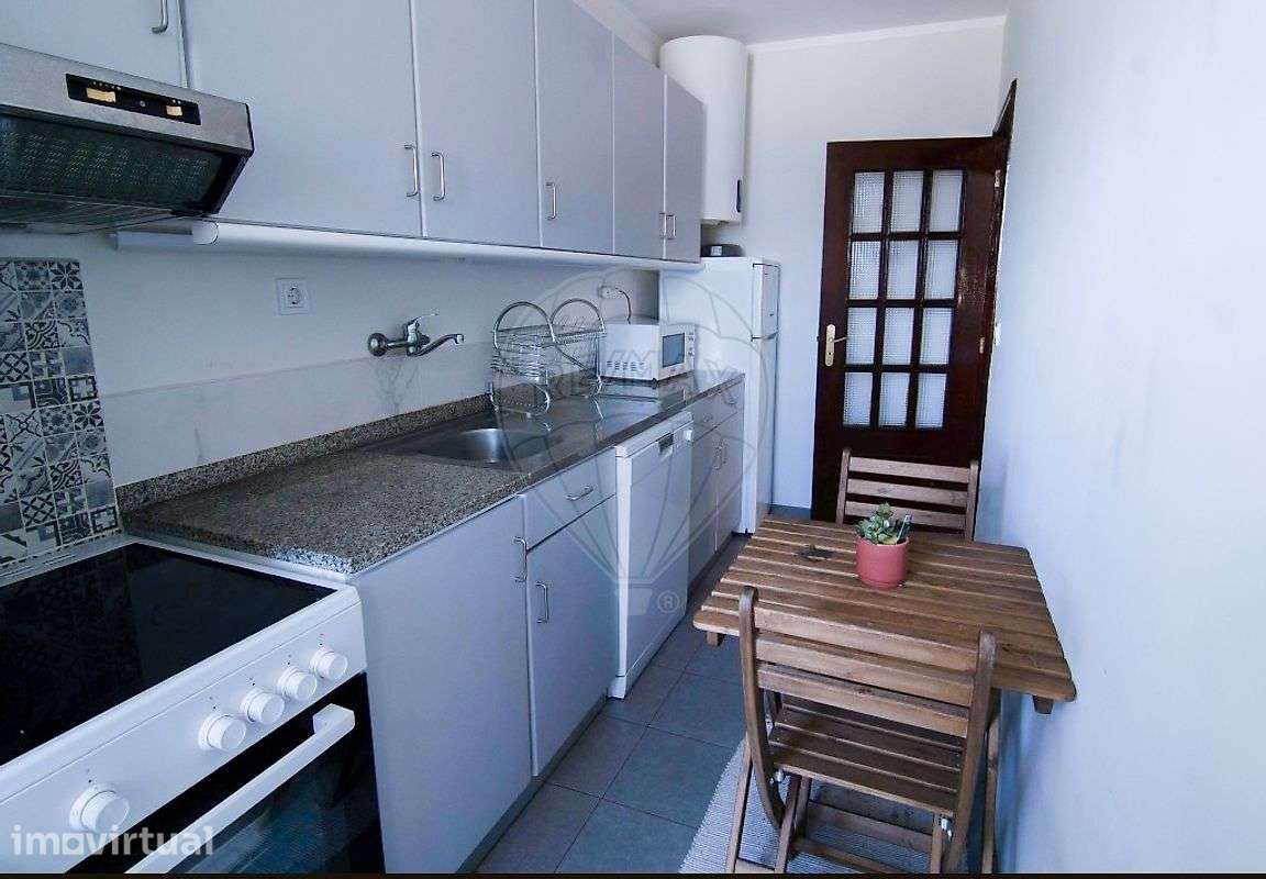 Apartamento T1 para venda - Grande imagem: 2/14