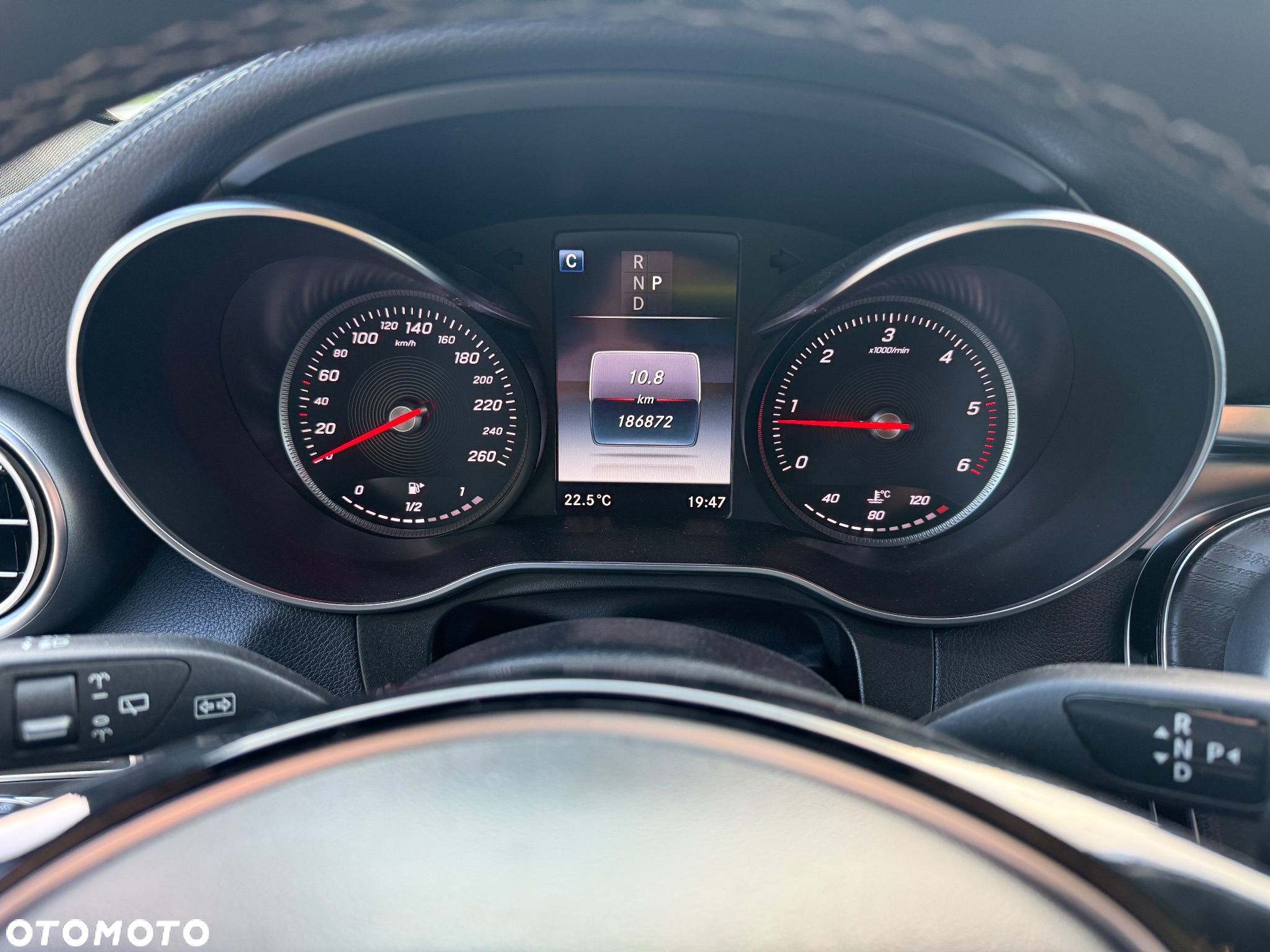 Mercedes-Benz GLC 250 d 4Matic 9G-TRONIC AMG Line - 12