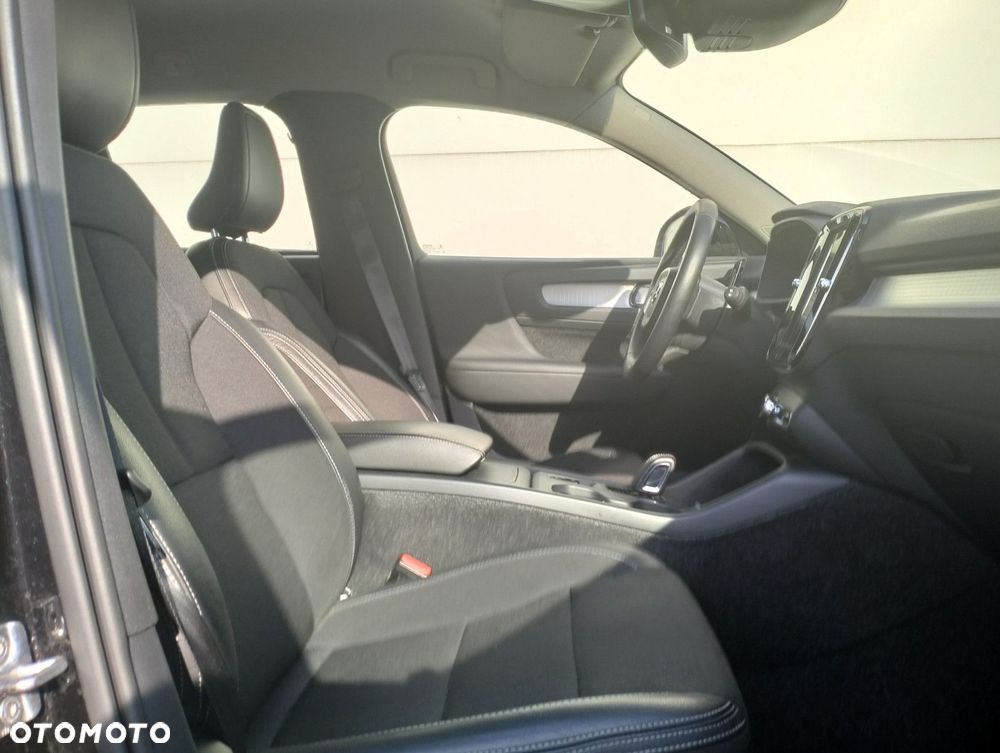 Volvo XC 40 - 12