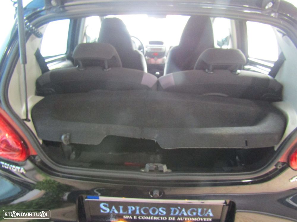 Toyota Aygo 1.0 + AC - 14