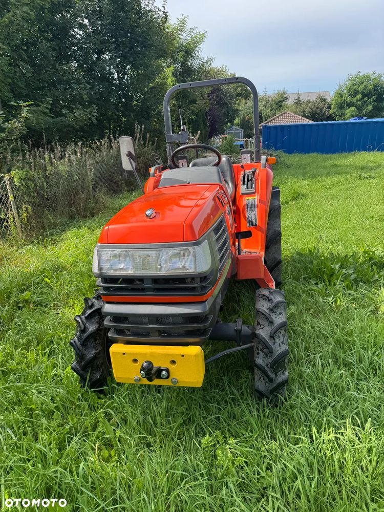 Kubota T22 - 3