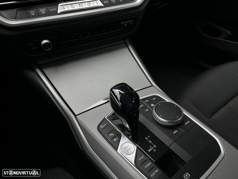 BMW 330 e Corporate Edition Auto - 13