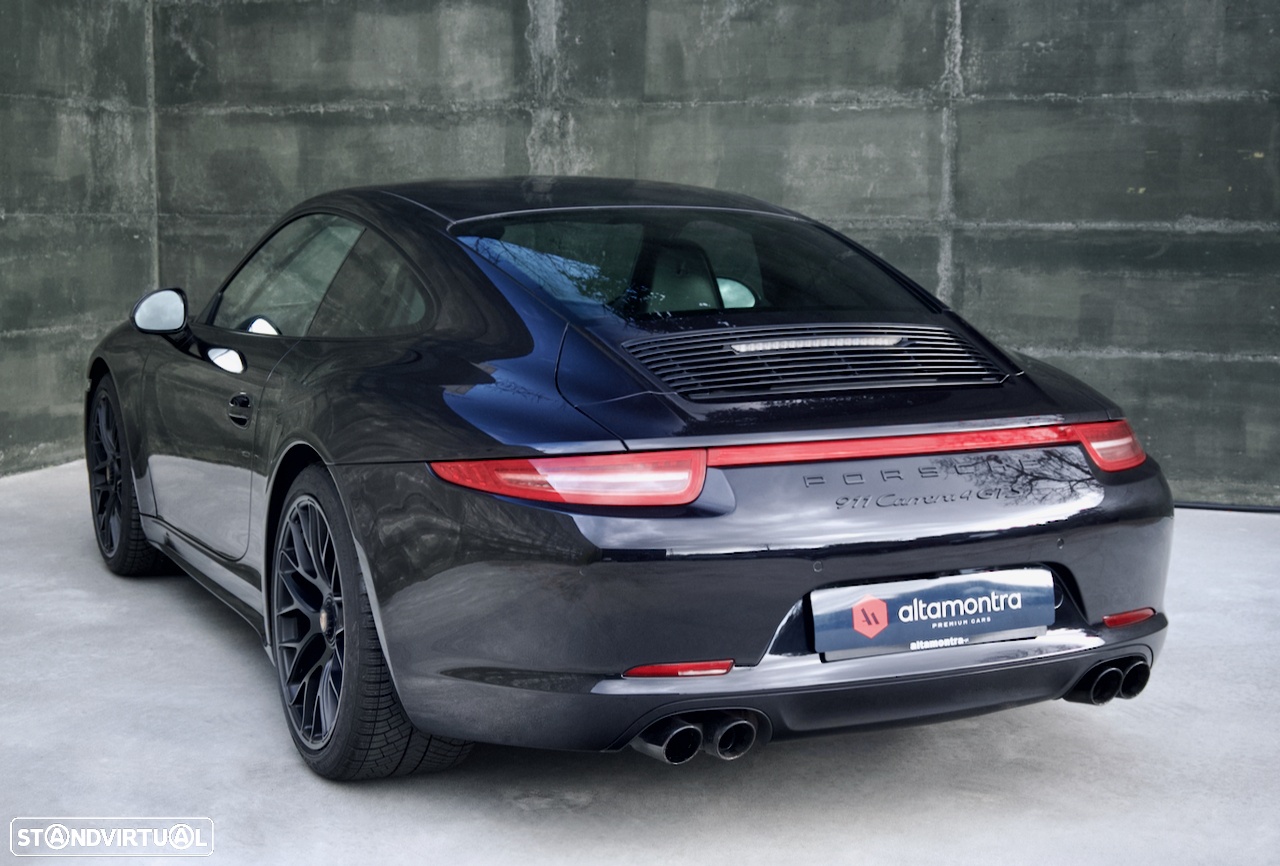 Porsche 911 (991) Carrera 4 GTS PDK - 4