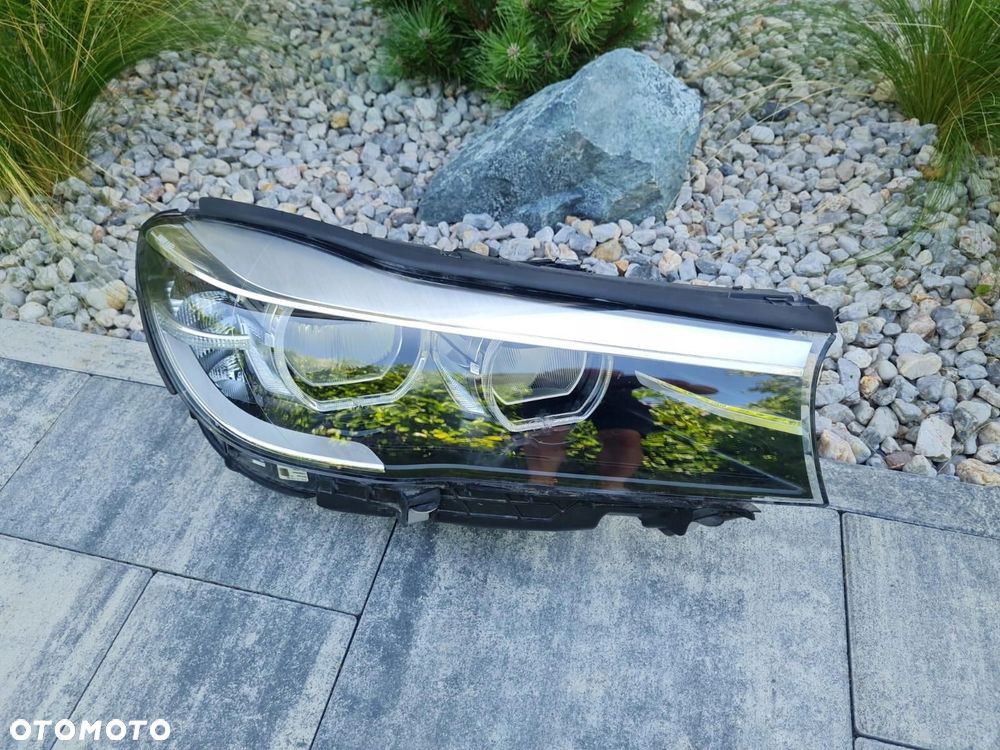 BMW 7 G11 G12 Lampa prawa przód Full Led Base Led 7441514-04 - 2
