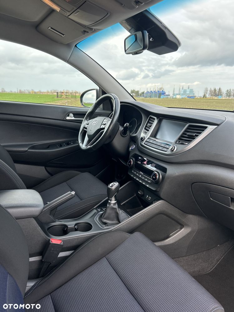 Hyundai Tucson 2.0 CRDI 4WD Style - 12