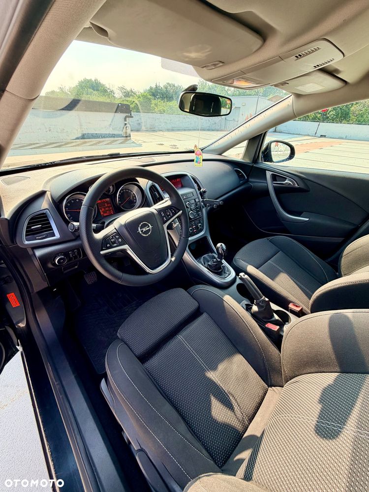 Opel Astra - 10