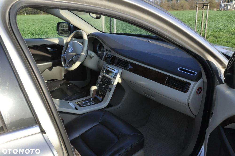 Volvo XC 70 T6 AWD Geartronic Summum - 4
