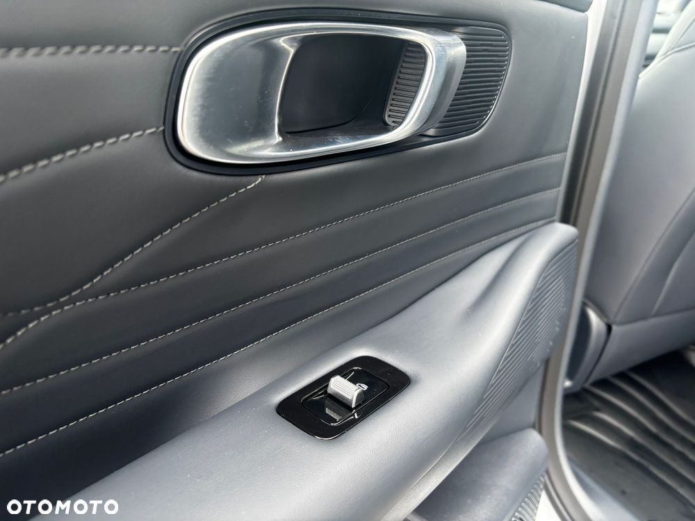 Geely Starray EM-i 1.5 PHEV Pro - 17