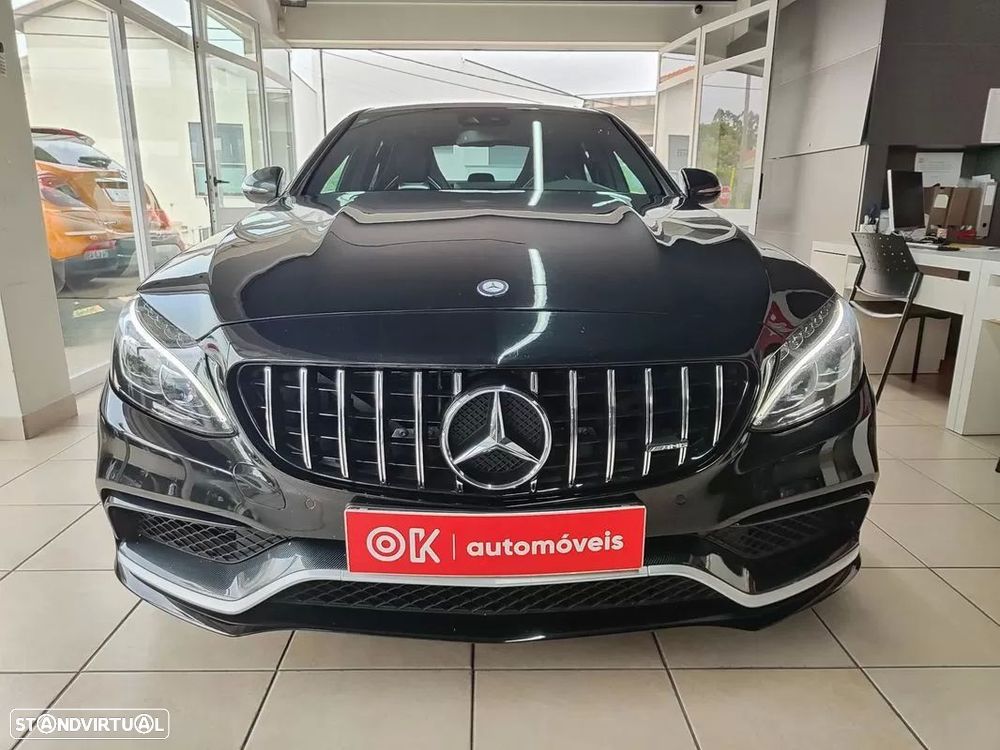 Mercedes-Benz C 63 AMG S - 24
