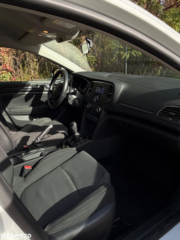 Renault Megane - 6
