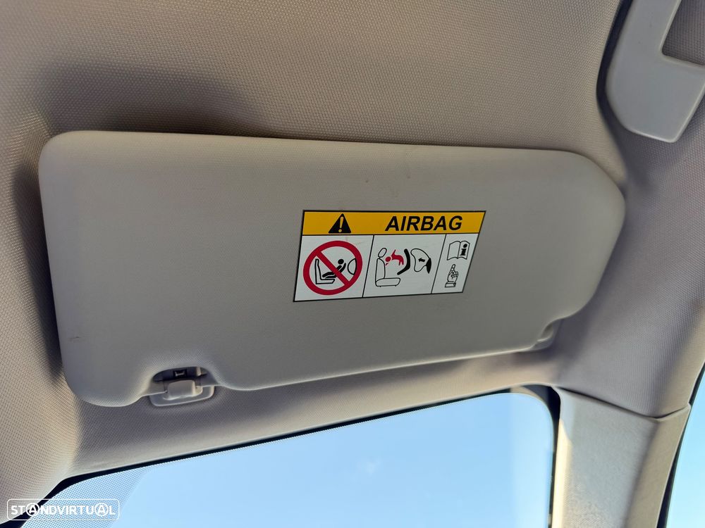 Citroën C5 Aircross BlueHDI 130 S&S EAT8 C-SERIES — fotografia 52
