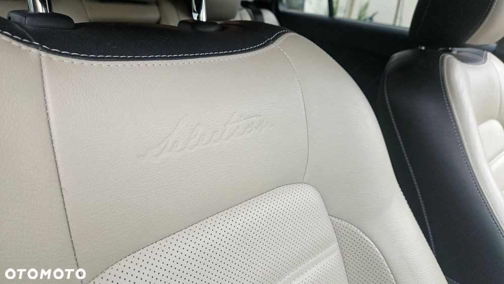 Toyota Avensis 1.8 Selection - 22