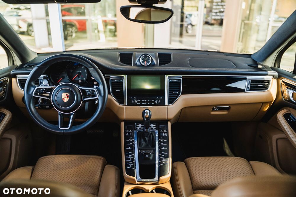 Porsche Macan GTS PDK - 37