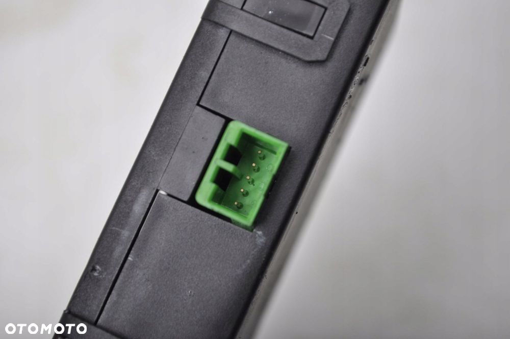 VOLVO V70 II HAK HOLOWNICZY MODUŁ HAKA 30664652 30682095 - 3