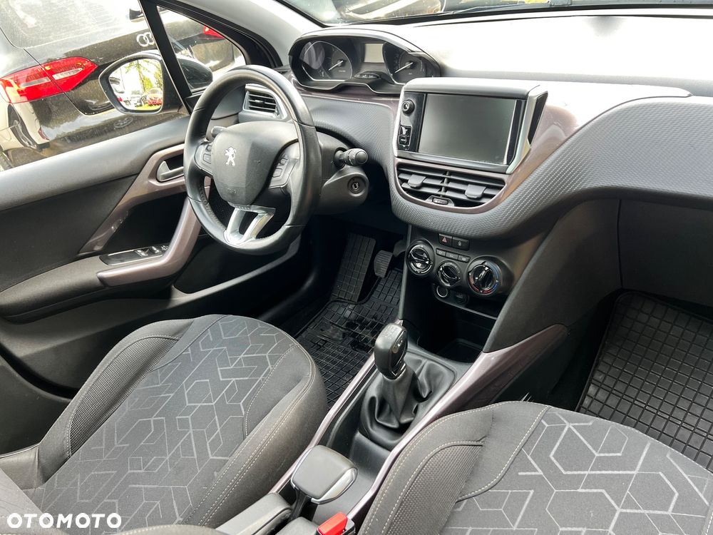 Peugeot 2008 e-HDi FAP 92 STOP & START Active - 20