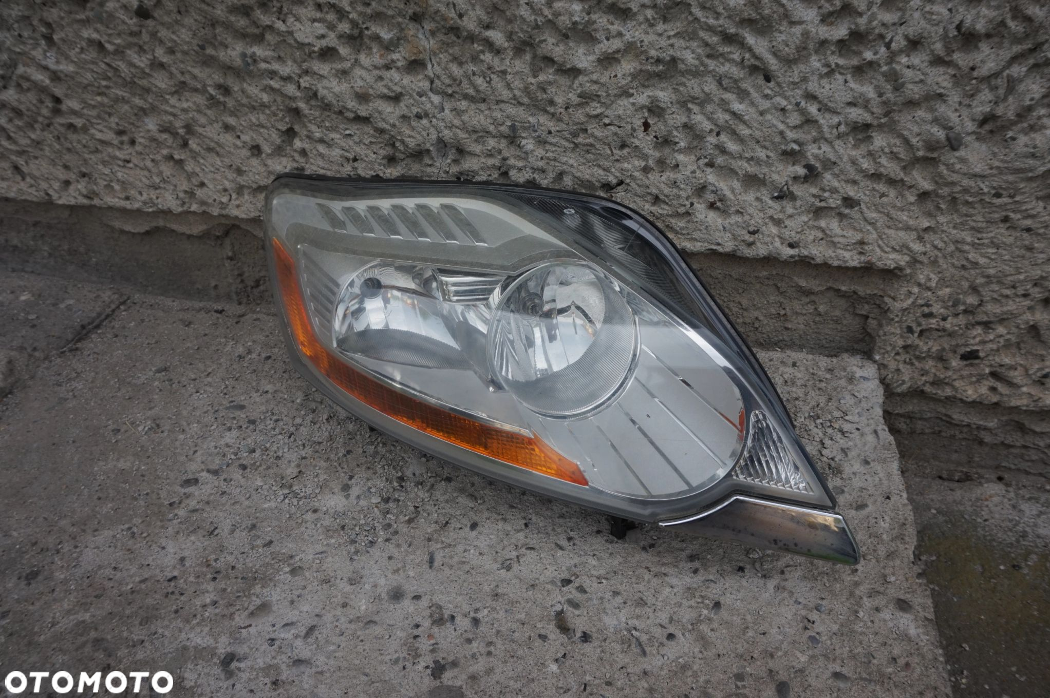 LAMPA PRZEDNIA PRAWA FORD KUGA MK1 - 5
