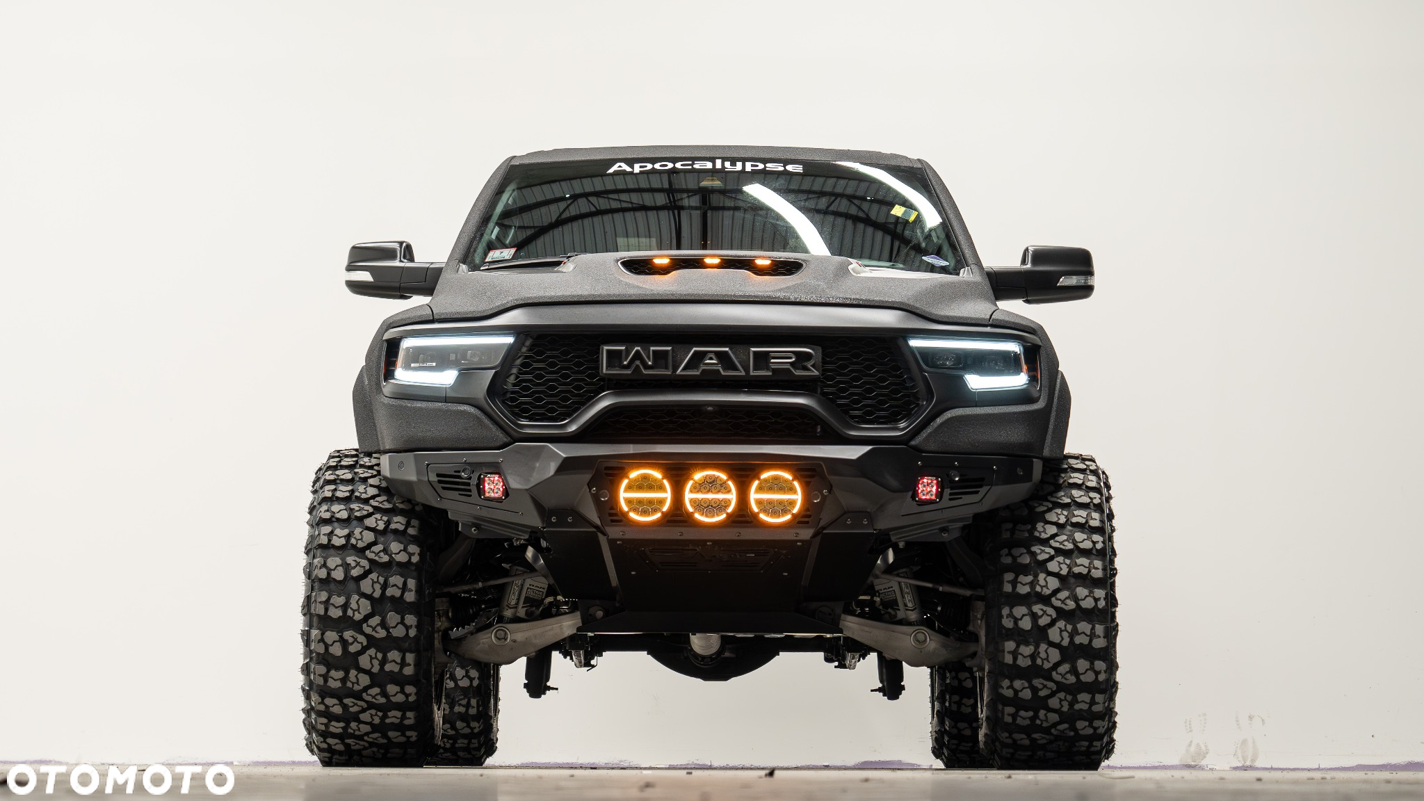 RAM 1500 TRX - 2