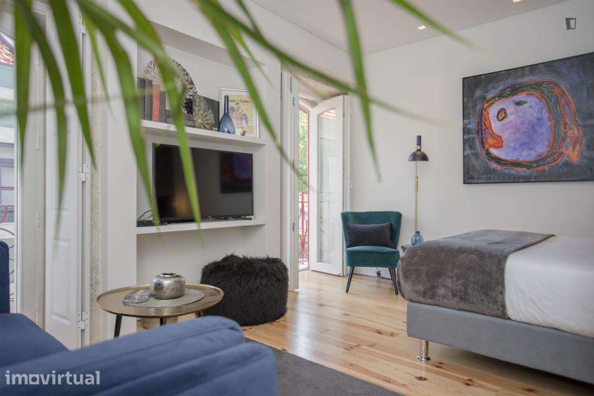 Apartamento com 1 quartos - localizado em Cedofeita Porto - Grande imagem: 5/30