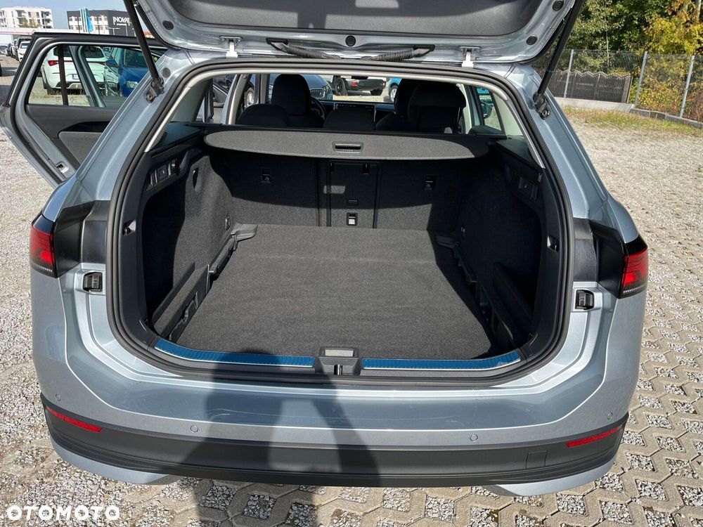 Volkswagen Passat 1.5 TSI ACT mHEV Style DSG - 18