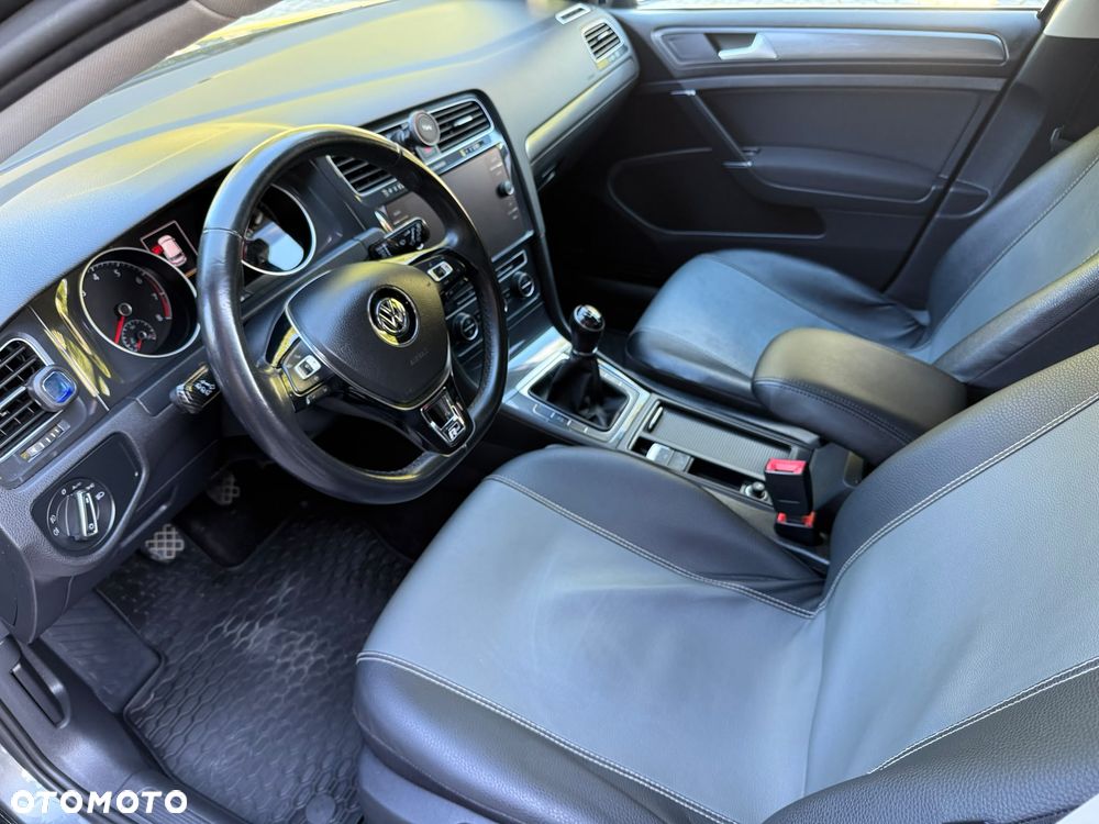 Volkswagen Golf 1.5 TSI BMT Highline - 9
