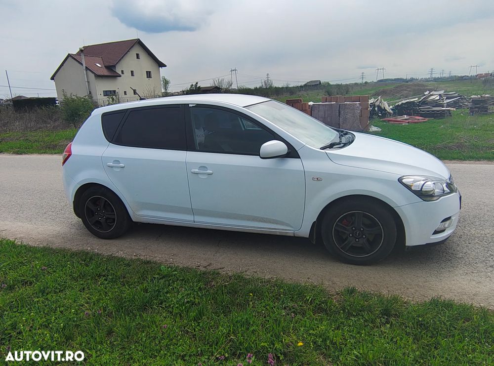 Kia Ceed 1.6 DSL Best - 4