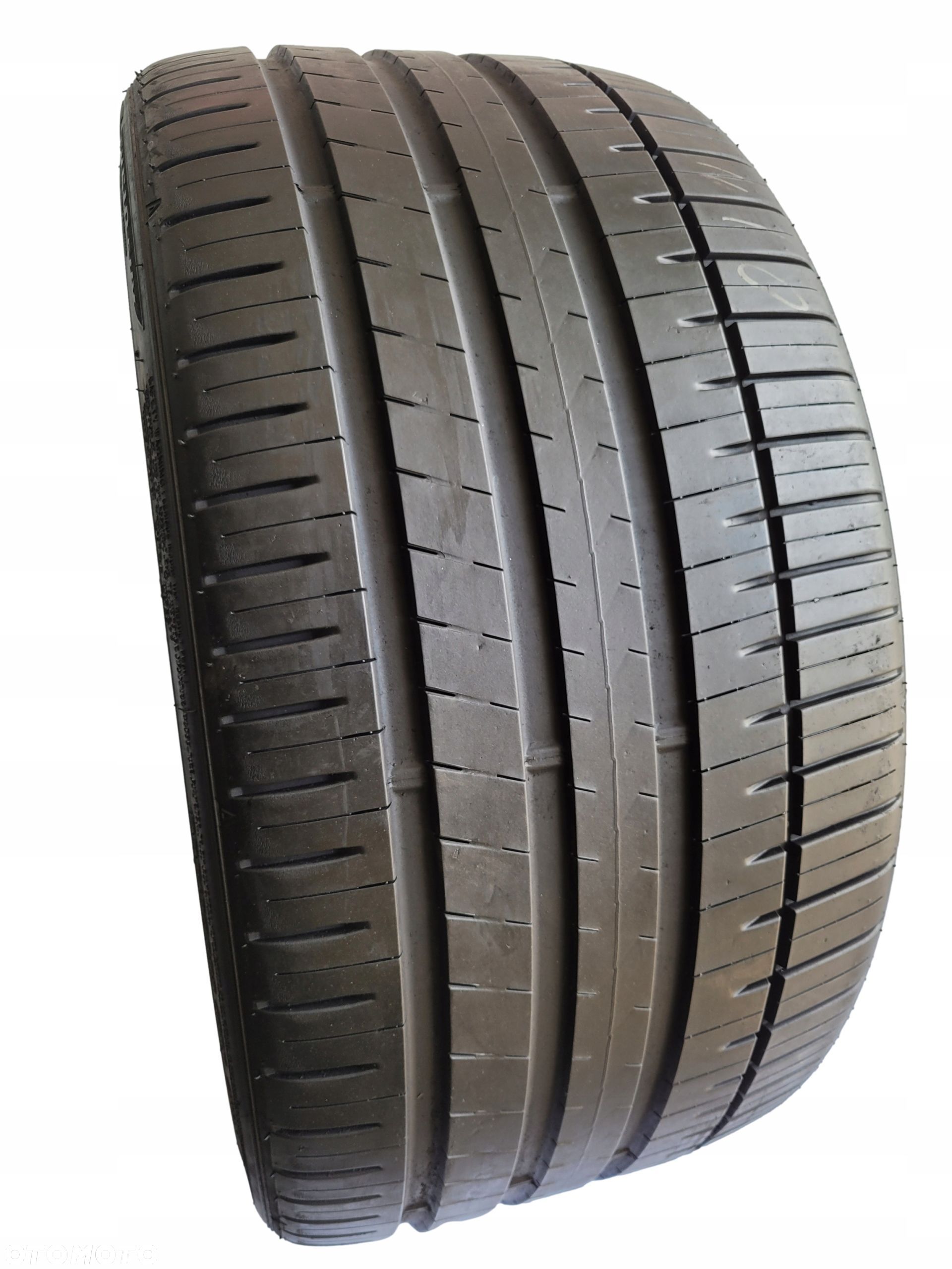 Falken azenis FK510 Suv 295/30 R22 103Y 6.5mm 2020 - 1