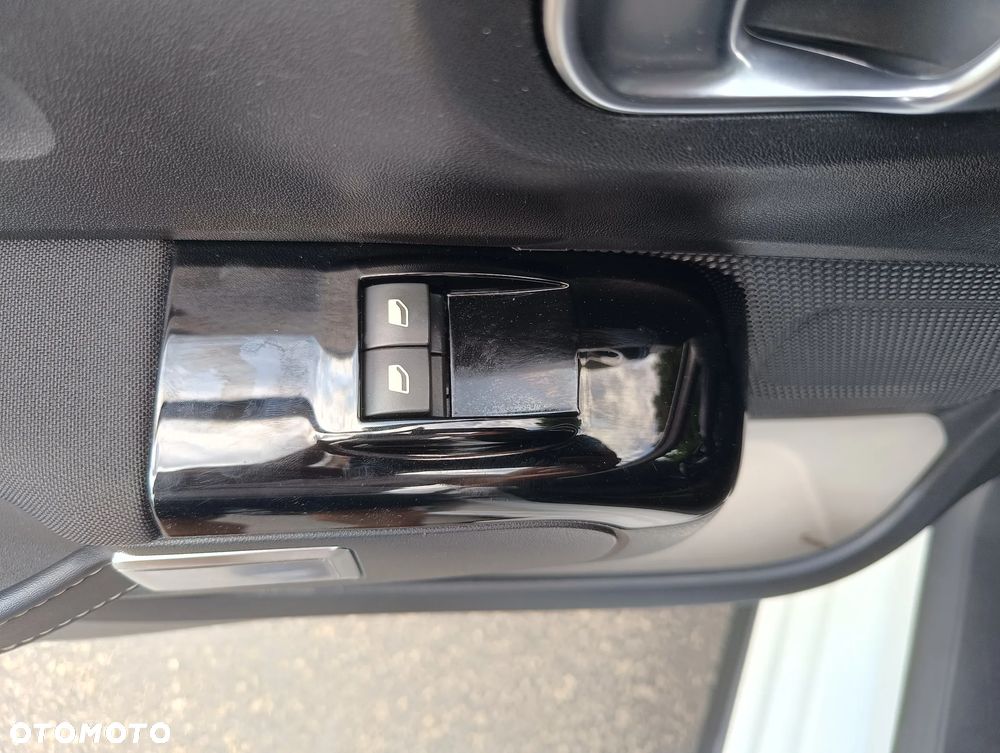 Citroën C3 Pure Tech 110 S&S SHINE - 15