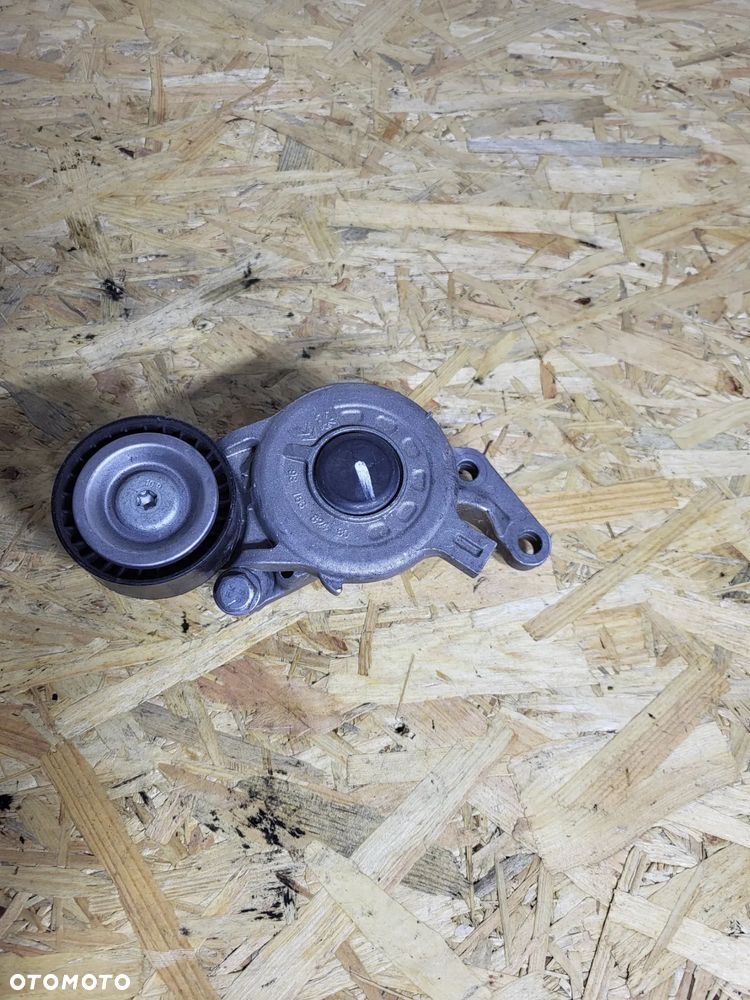 Napinacz Rolka paska peugeot Citroen 2.0 BLUE HDI - 2