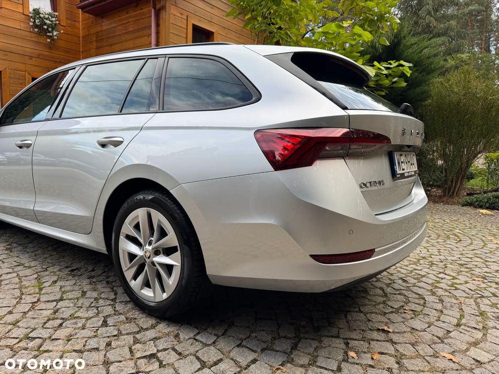 Skoda Octavia 1.5 TSI e-Tec Ambition DSG - 4