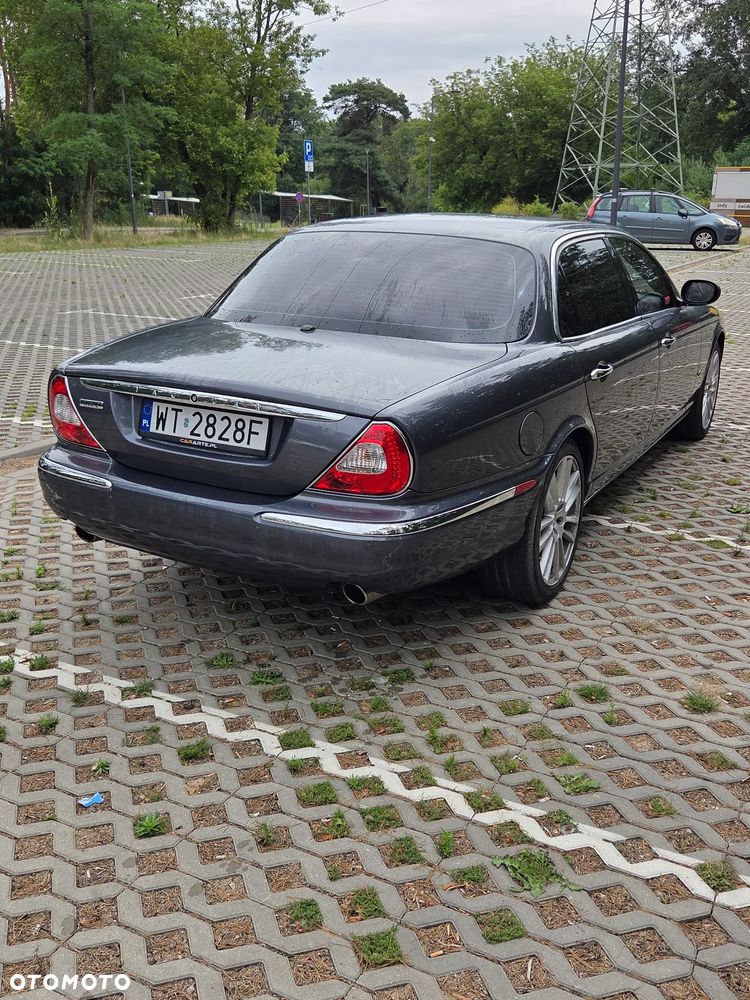 Jaguar XJ XJ8 4.2 LWB High - 3