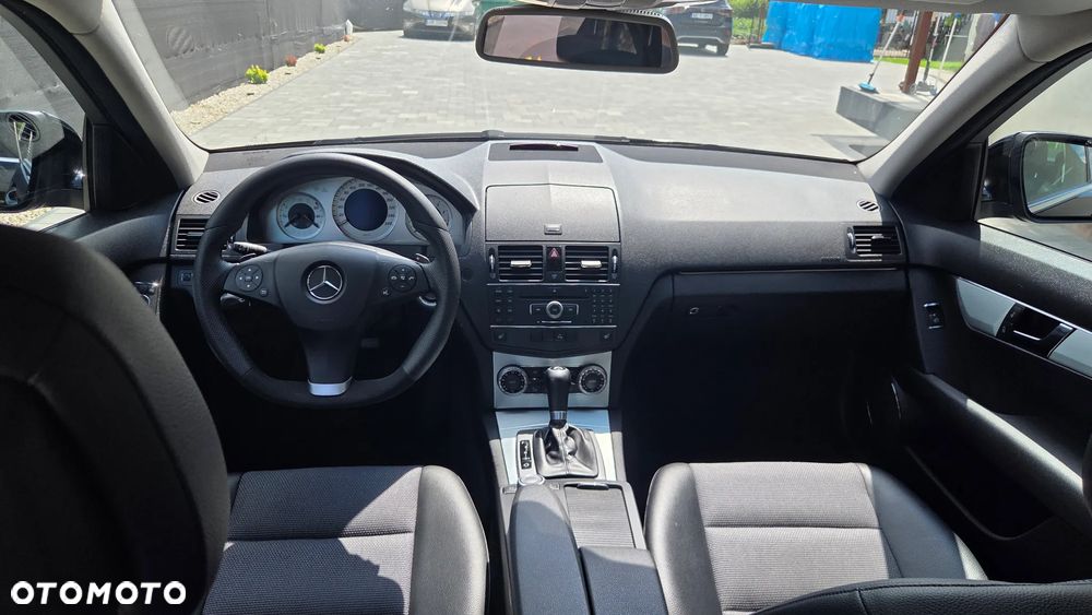 Mercedes-Benz C-Class 2007 photo 5