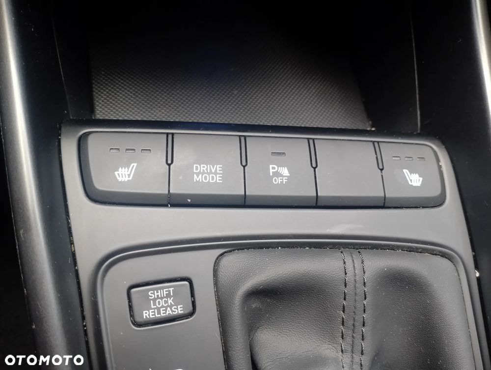 Hyundai Bayon 1.0 T-GDI DCT Trend - 27