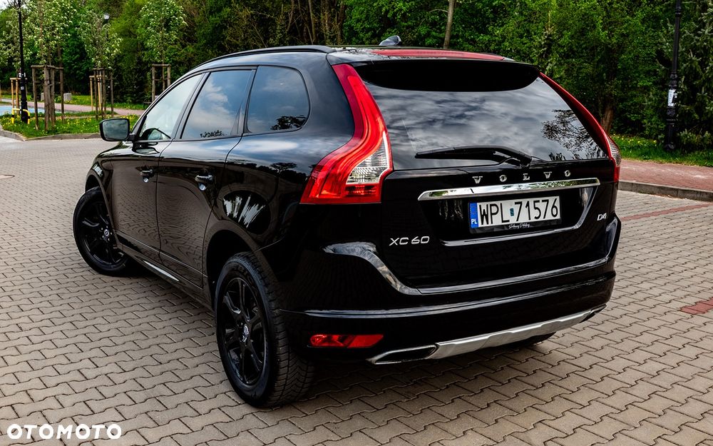 Volvo XC 60 D4 Drive-E Ocean Race - 3