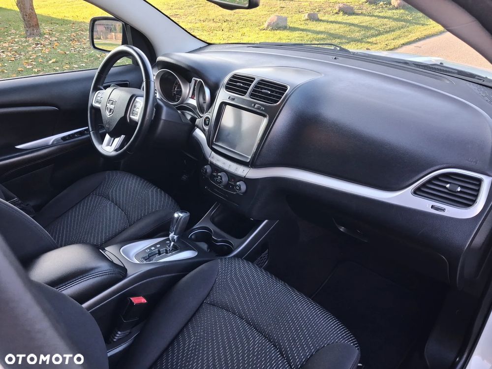 Dodge Journey - 25